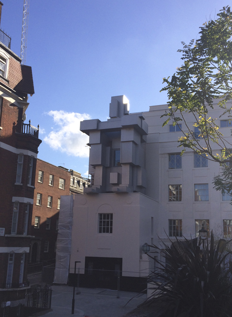 The Beaumont Hotel – Antony Gormley Sculpture Unveiled